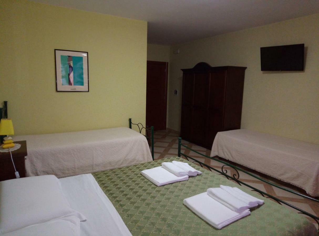 Bed and Breakfast Mamma Assunta à Melendugno Extérieur photo